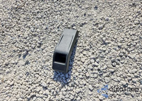 2024 Chevrolet Trax 1Rs z USA, uszkodzony, nr VIN KL77LGE2XRC138677